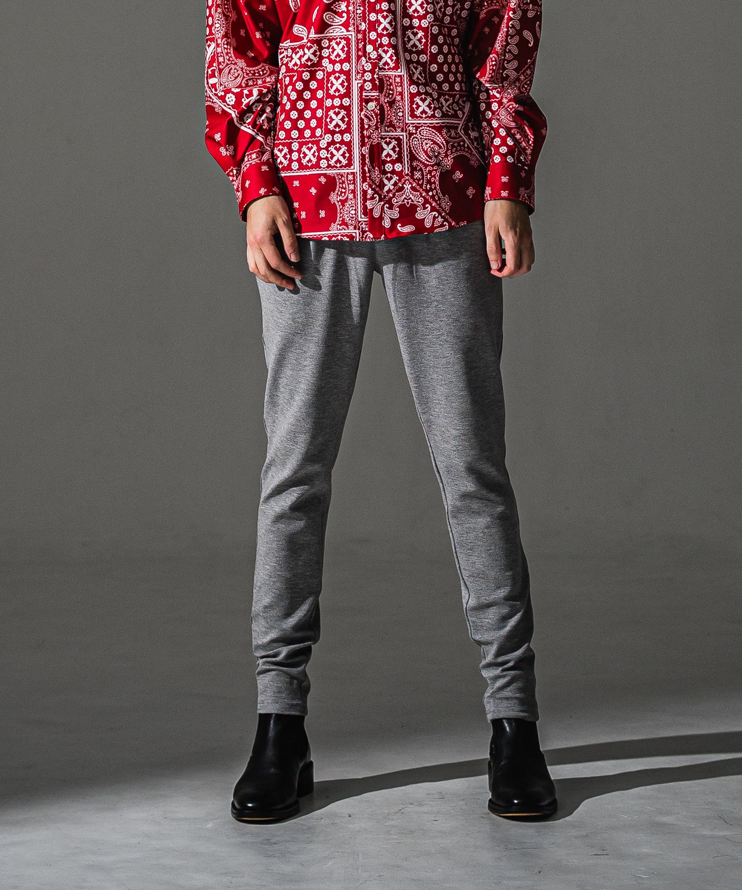 CHRIS EASY blister TUCK PANTS / ブリスターニット スラックスイージータックパンツ (グレー)（7月下旬入荷予定）※オーダー締切:5月23日(土)17時