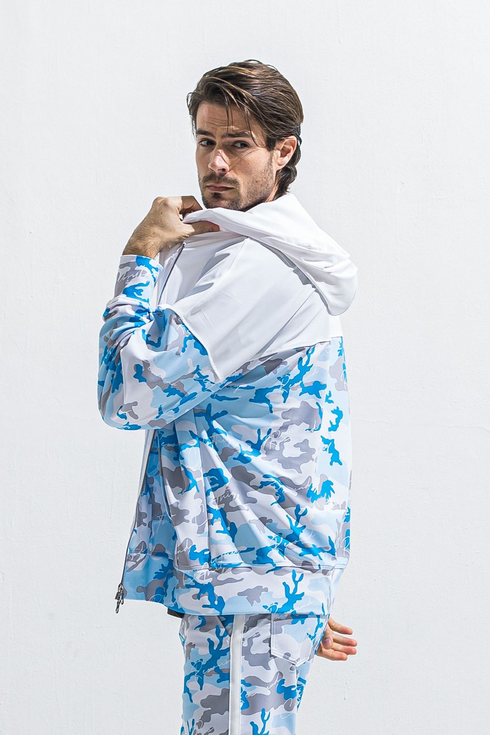 RUSH  OVER  ZIPUP HOODIE / ラッシュオーバー ジップアップパーカー （カモサックス） (5月末頃入荷予定) ※オーダー締切2月15日(日)18時