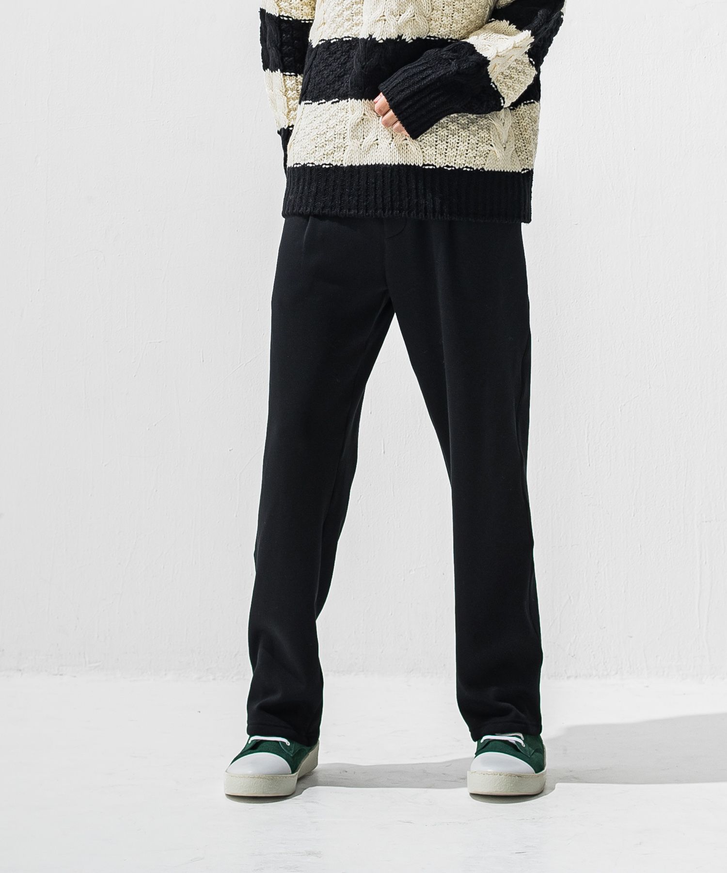 VELOURS FLEECE WIDE TUCK PANTS / 裏起毛 ベロアフリース セミワイド ワンタック イージーパンツ (ブラック) (11月中旬入荷予定) ※オーダー締切:9月7日(月)17時