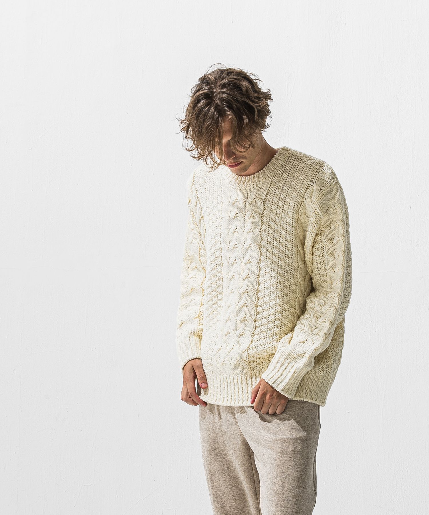 CABLE LAW SWEATER / ケーブル編み ローゲージセーター (オフホワイト) (10月下旬入荷予定) ※オーダー締切:9月7日(月)17時