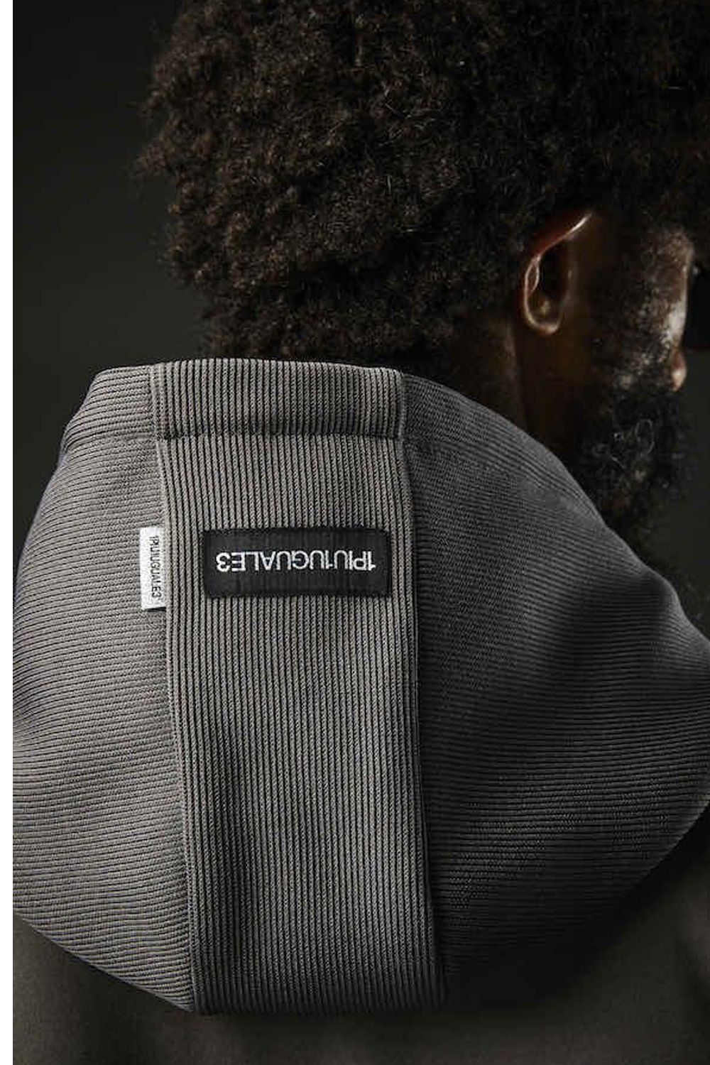 113SPORT COMFORTABLE TAG ZIP PARKA / 113ロゴ ラグランスリーブ フルジップ パーカー チャコール