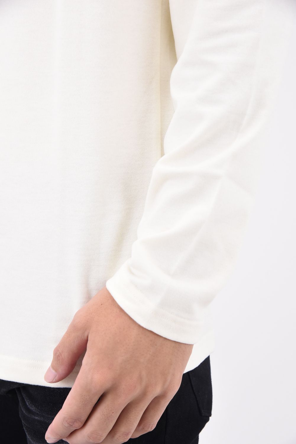 L/S TURTLE /  ロングスリーブ ウォーム タートルネック オフホワイト