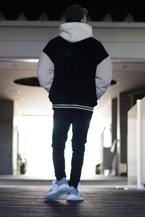 【RESOUND CLOTHING】 攻めすぎない シンプルなストリートスタイル