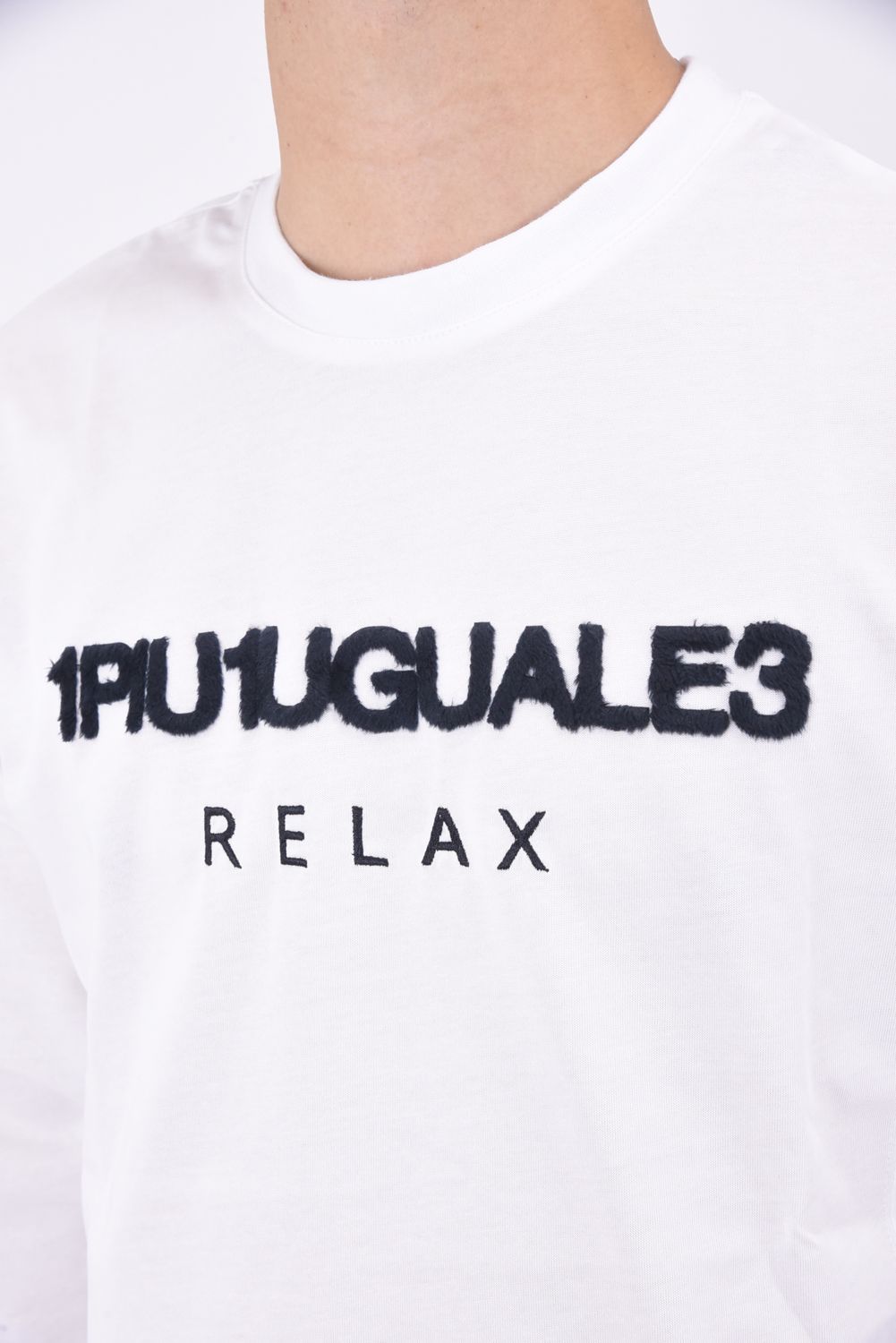 1PIU APPLIQUÉ LONG-SLEEVED T-SHIRT / ボアロゴ 刺繍 ロングTシャツ ホワイト
