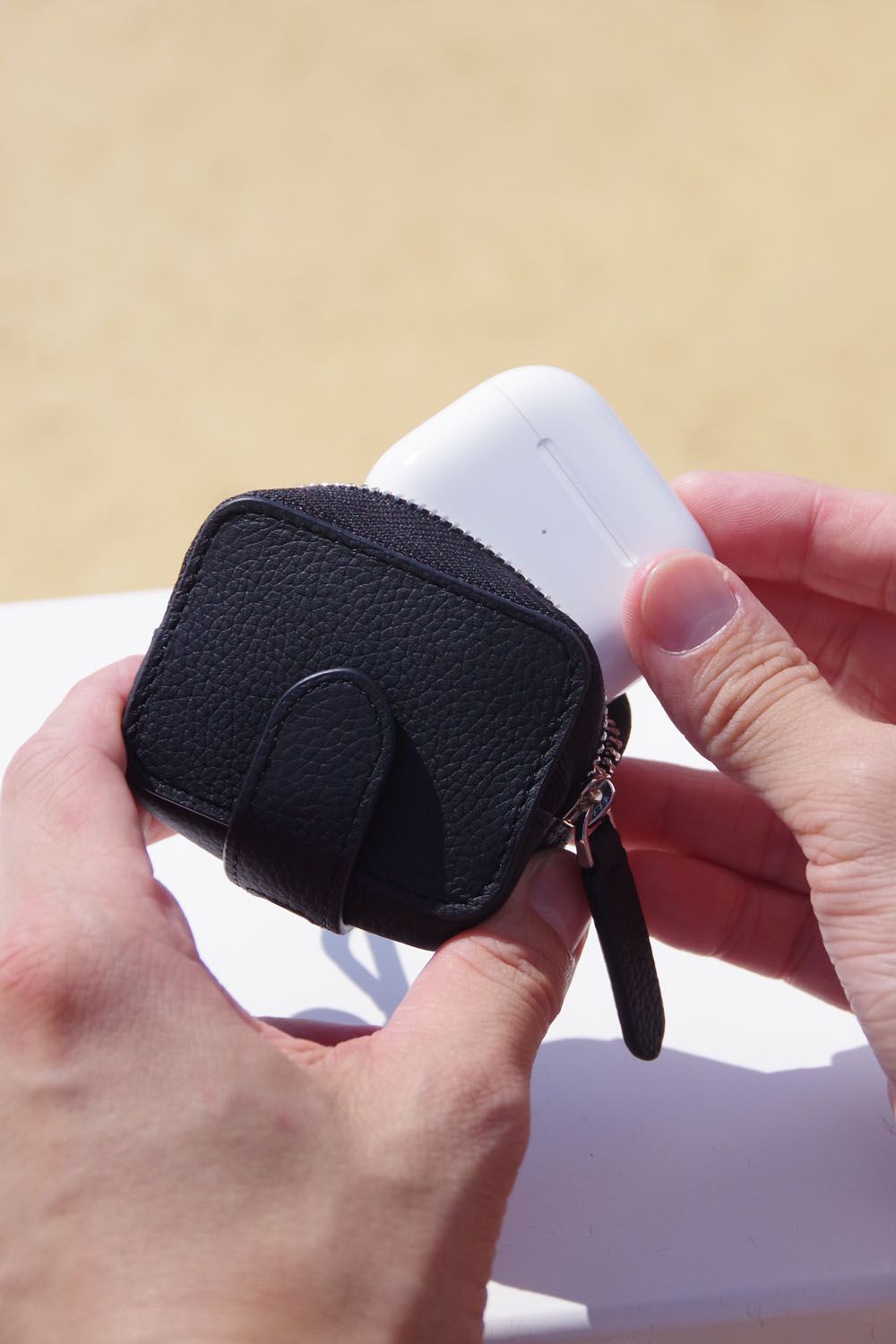 AirPods Case / AirPodsケース ブラック*