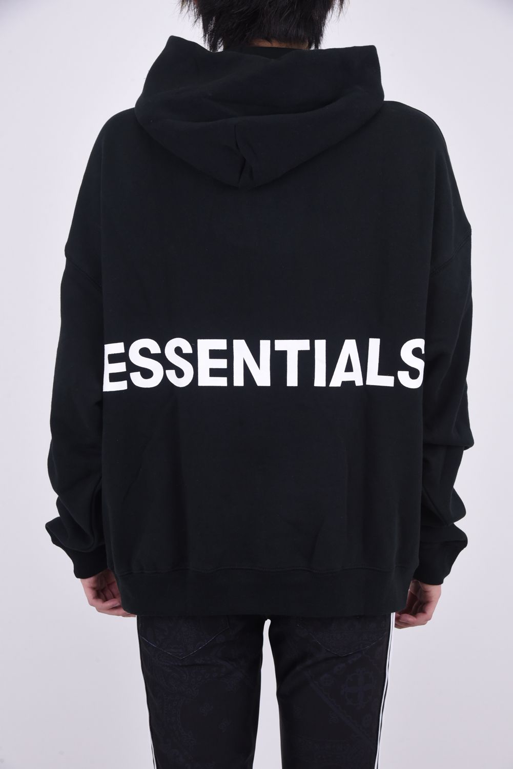 FOG Essentials LA Boxy Pullover黒