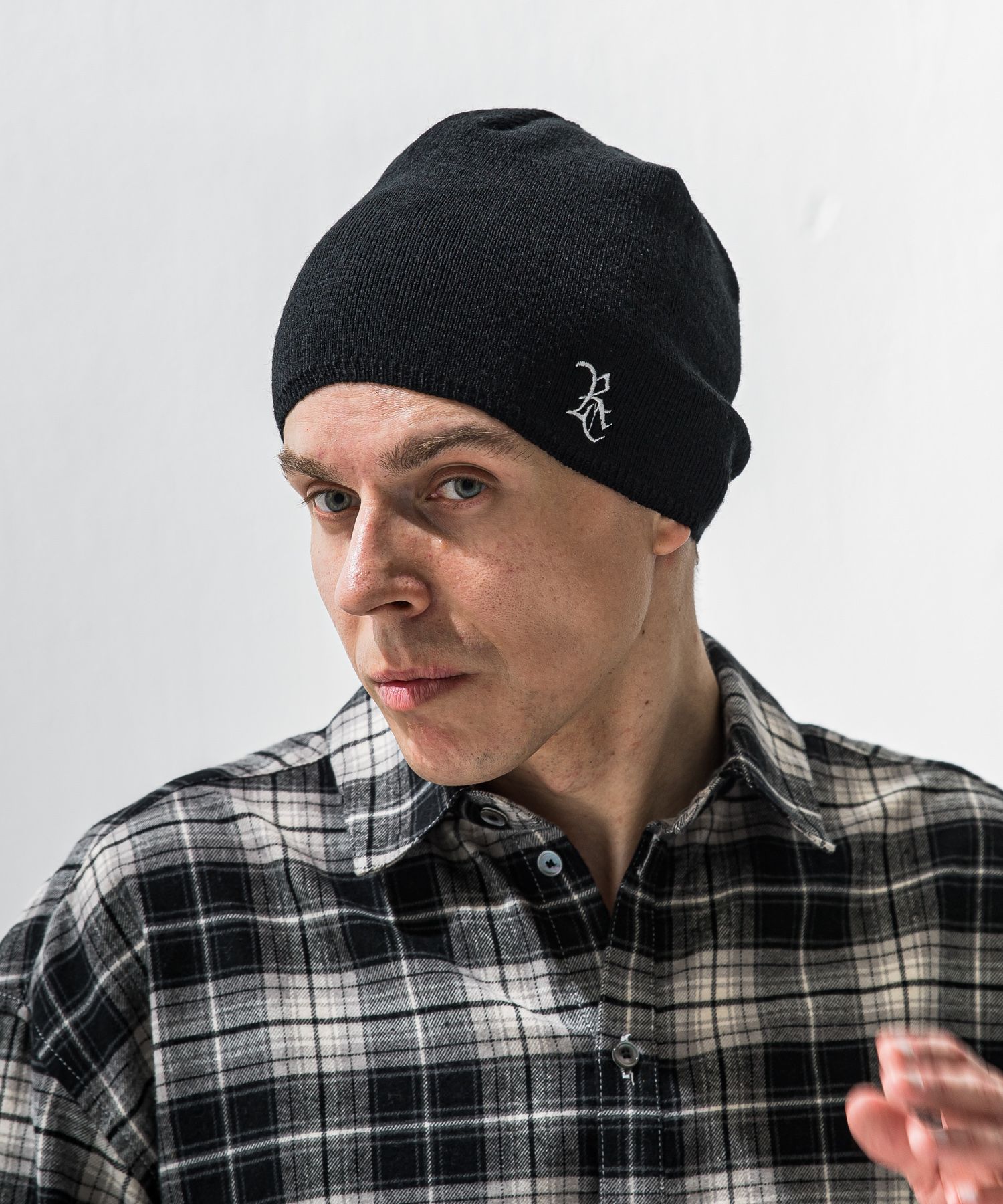 WOOL KNIT CAP / ウール ニットキャップ RC刺繍 (ブラック) (12月上旬入荷予定) ※オーダー締切:9月7日(月)17時