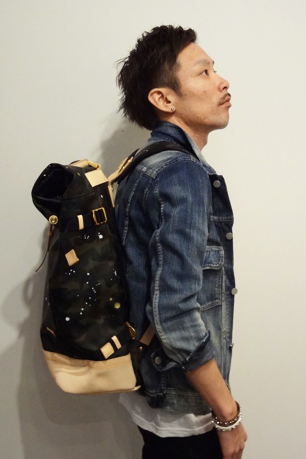 小物で魅せる大人の余裕感