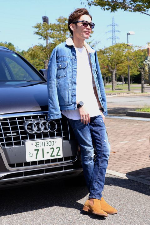 『車と服』 “「ラフに」タフでクールな車には大人カジュアルで海までドライブへ!”