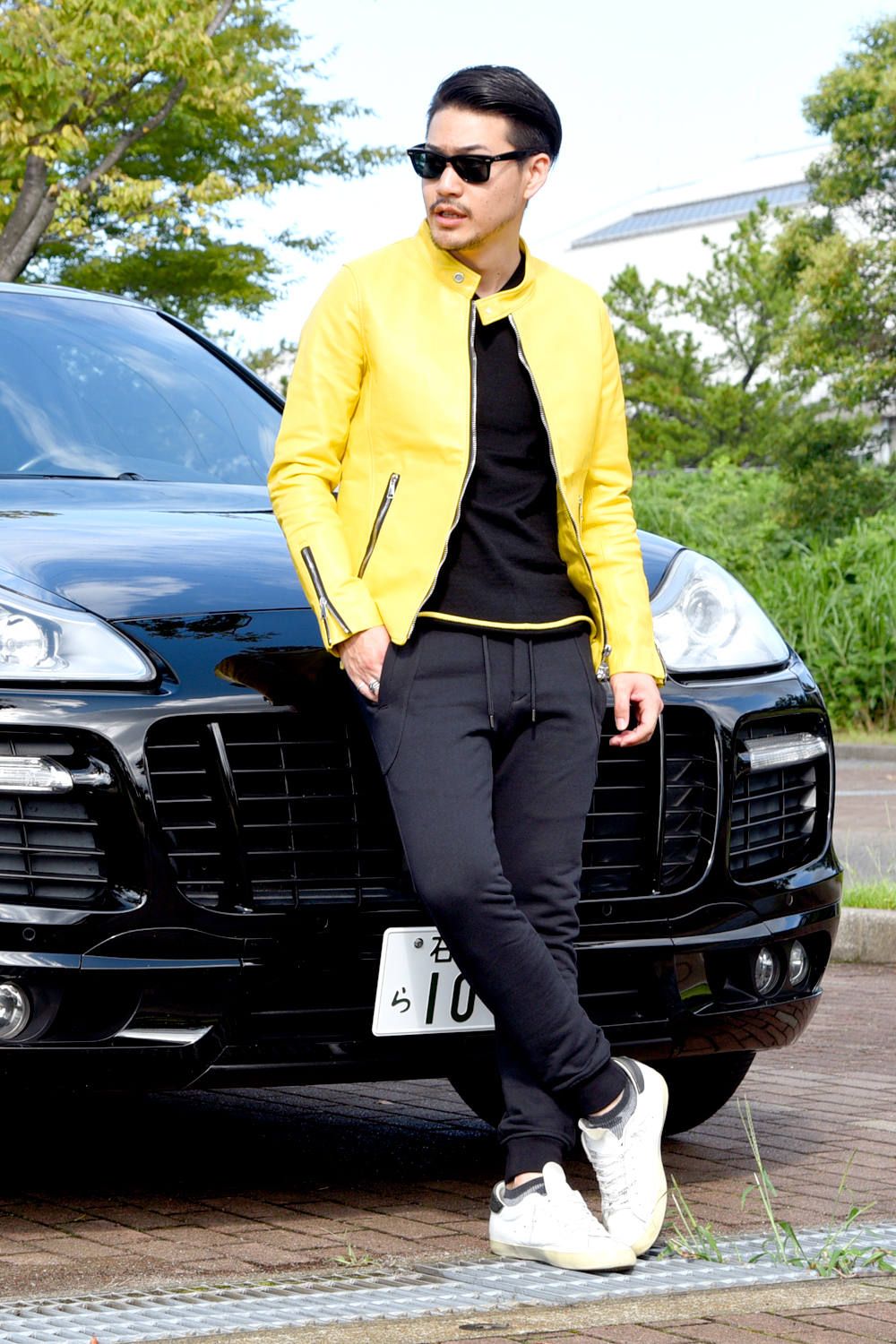 『車と服』  “高級感と遊び・そんなカイエン-GTSの卓越した性能と共にちょっとだけ贅沢なドライブコーデ”