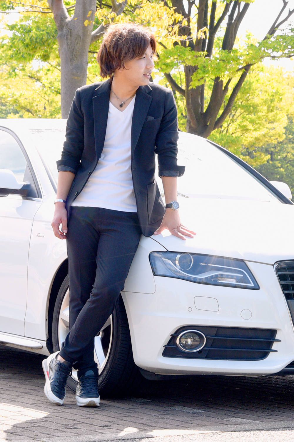 車と服 楽してスポーティ クルマと女性も含めた統一感のあるセットアップスタイル 4354 Gossip