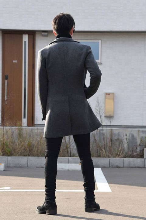 ≪日本人体系により優れたチェスターコートを使ってスタイリング。≫