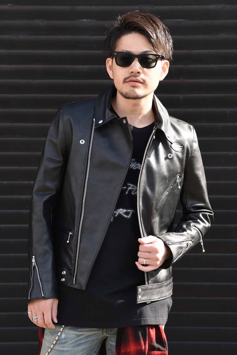 <AMIRI>と<Lewis Leathers>を贅沢に組み合わせてスタイリングを組んでみました。