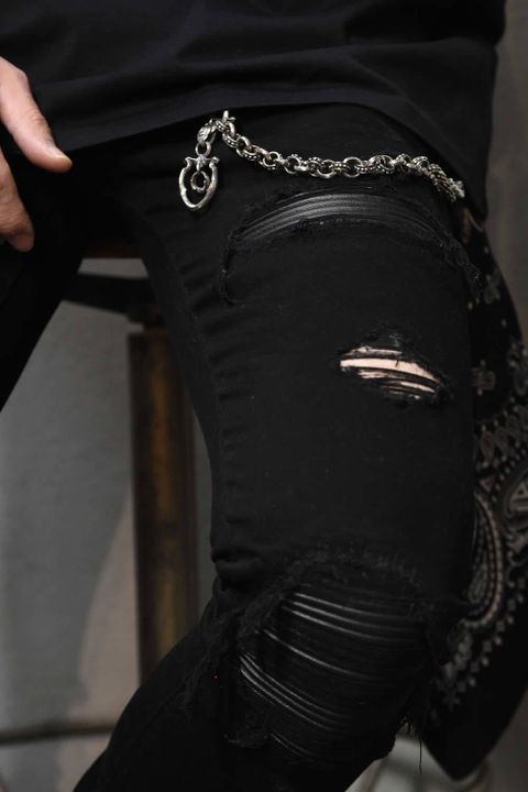 【歴史に名を刻むブランドが集結!?】AMIRI×VETEMENTS 総額80万円超え!?