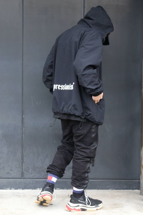 【OFF-WHITE+mnml+HERON PRESTON】 ゆるく楽に着こなすストリートスタイル