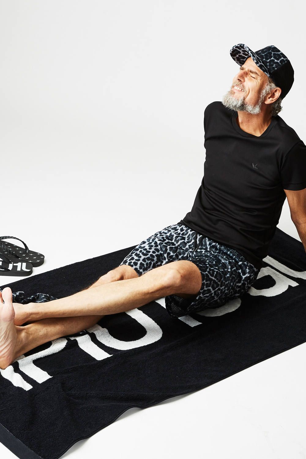 1PIU1UGUALE3 2020SS COLLECTION LOOKBOOK