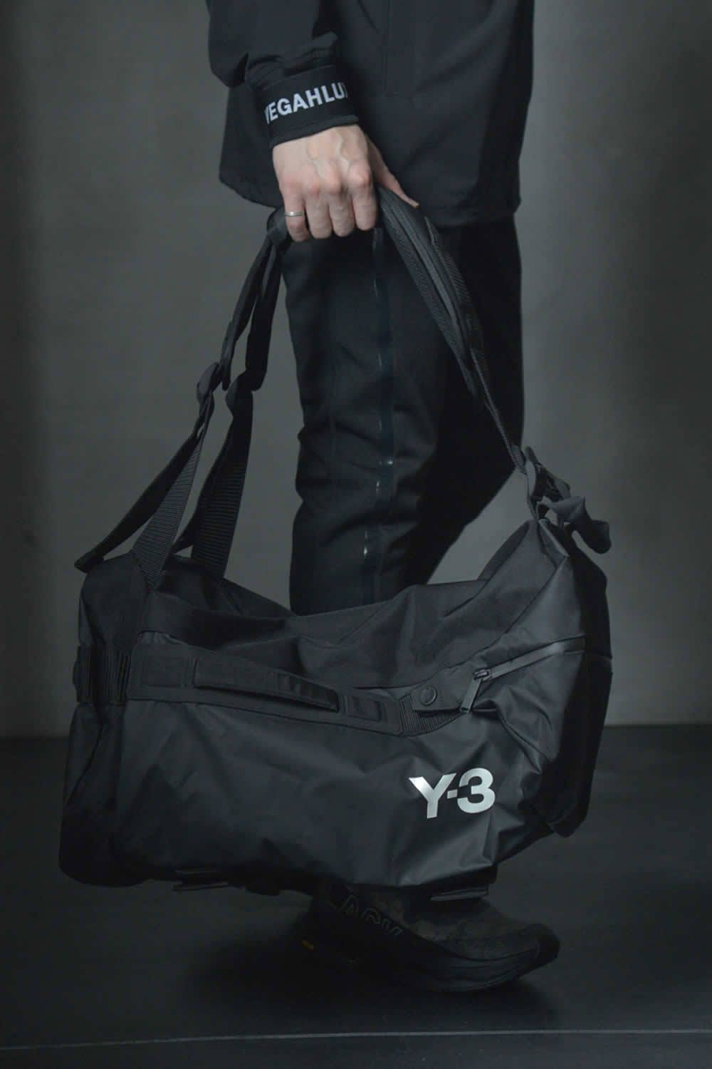 【大人のマウンテンパーカー、LUXE163に続きVEGALUXEとして登場】