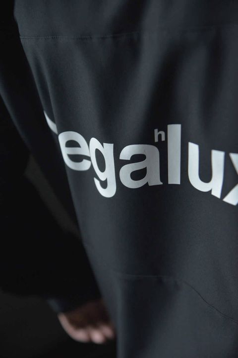 【大人のマウンテンパーカー、LUXE163に続きVEGALUXEとして登場】