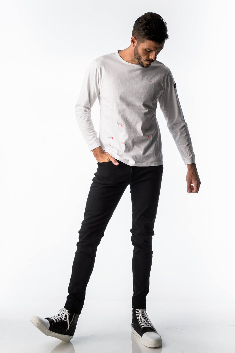 RESOUND CLOTHING 17TH COLLECTION LOOKBOOK