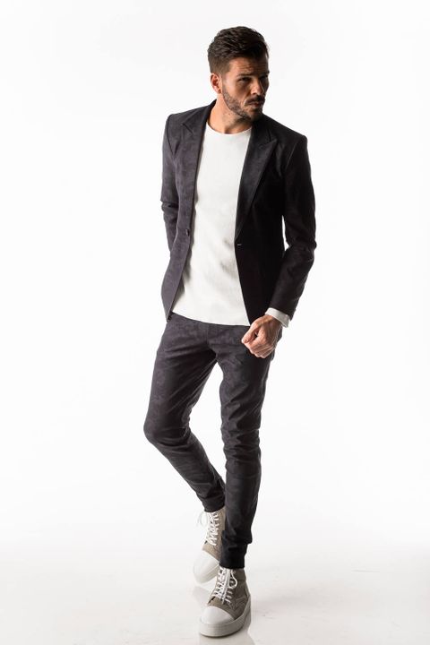 RESOUND CLOTHING 17TH COLLECTION LOOKBOOK