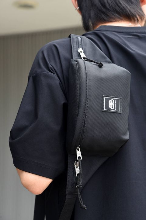 いま一番人気のボトムスで組むミックススタイル