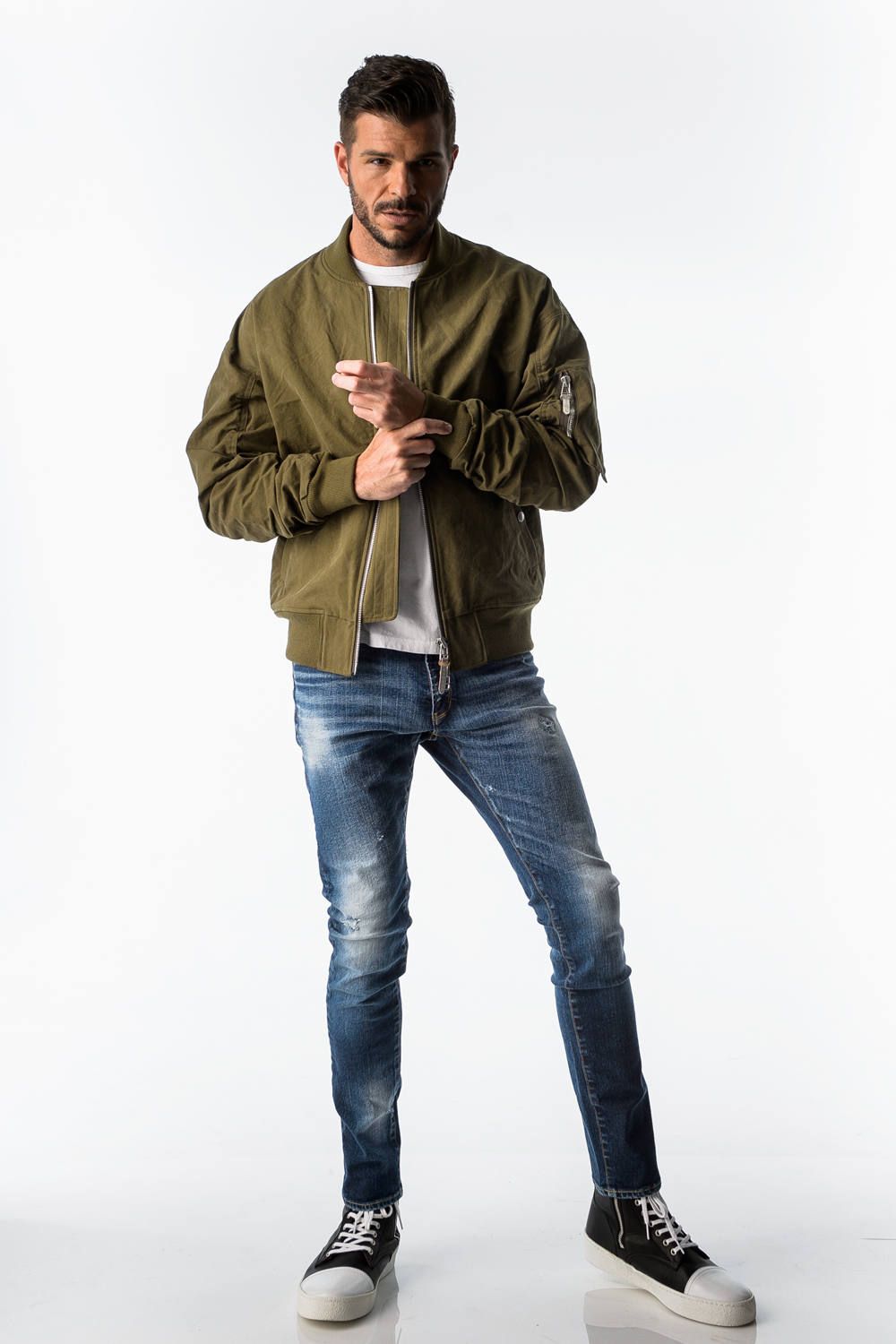 RESOUND CLOTHING 17TH COLLECTION LOOKBOOK