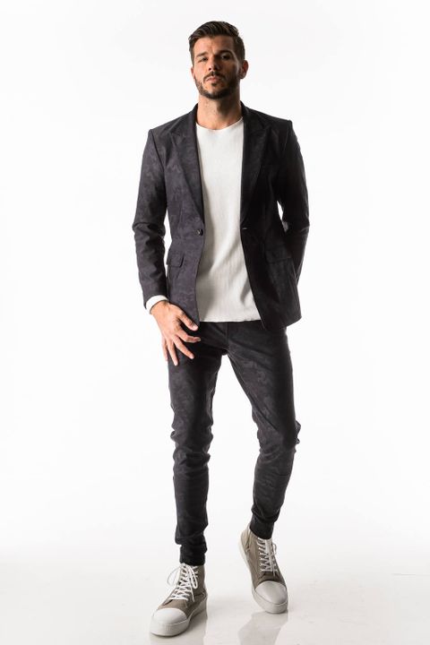 RESOUND CLOTHING 17TH COLLECTION LOOKBOOK