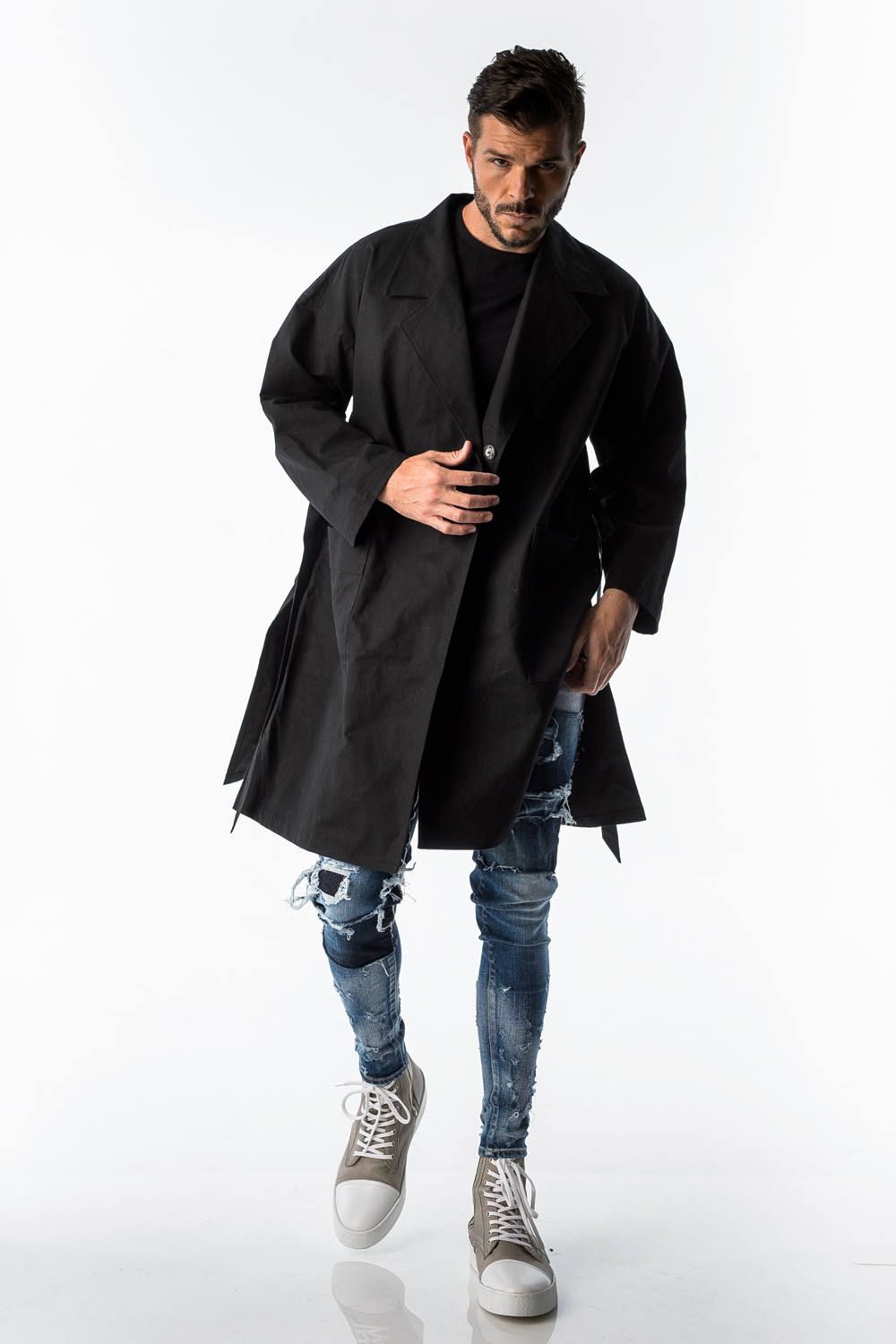 RESOUND CLOTHING 17TH COLLECTION LOOKBOOK