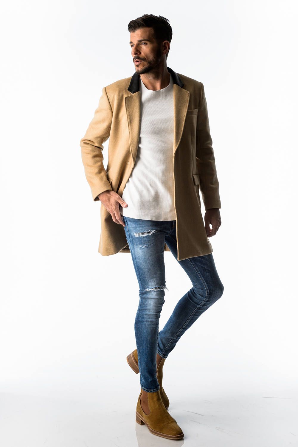 RESOUND CLOTHING 17TH COLLECTION LOOKBOOK