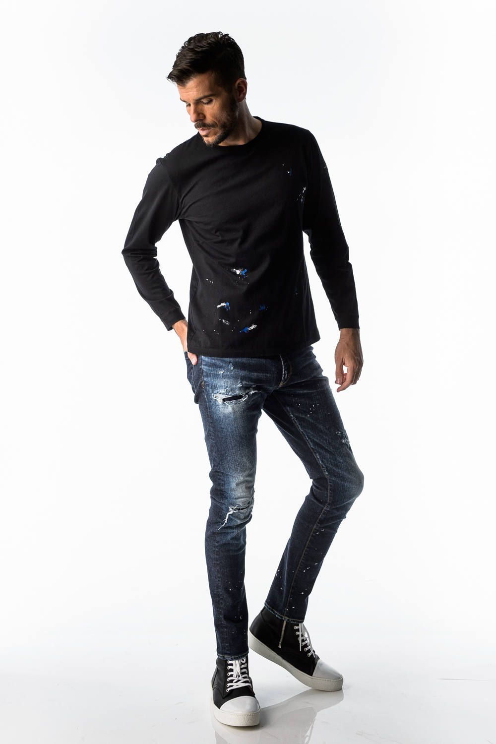 RESOUND CLOTHING 17TH COLLECTION LOOKBOOK