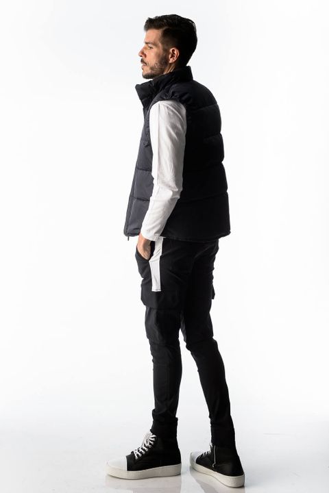 RESOUND CLOTHING 17TH COLLECTION LOOKBOOK