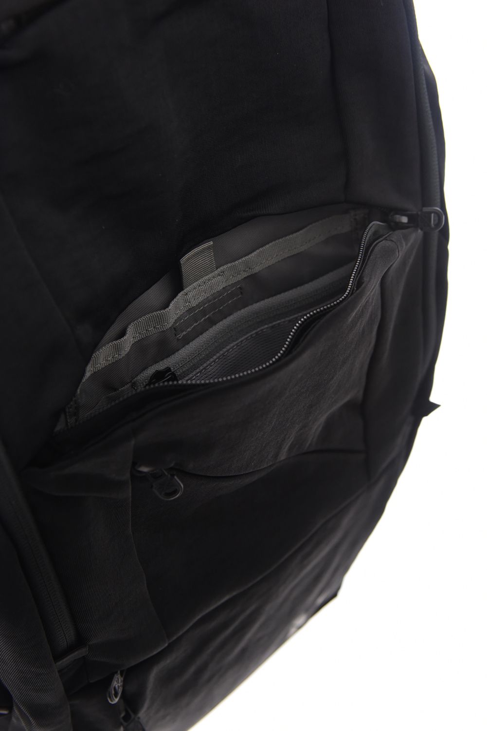 White Mountaineering - WM / MILLET BACKPACK CATAPIE / ホワイトマウンテニアリング / ミレーコラボ  バックパック ブラック | gossip