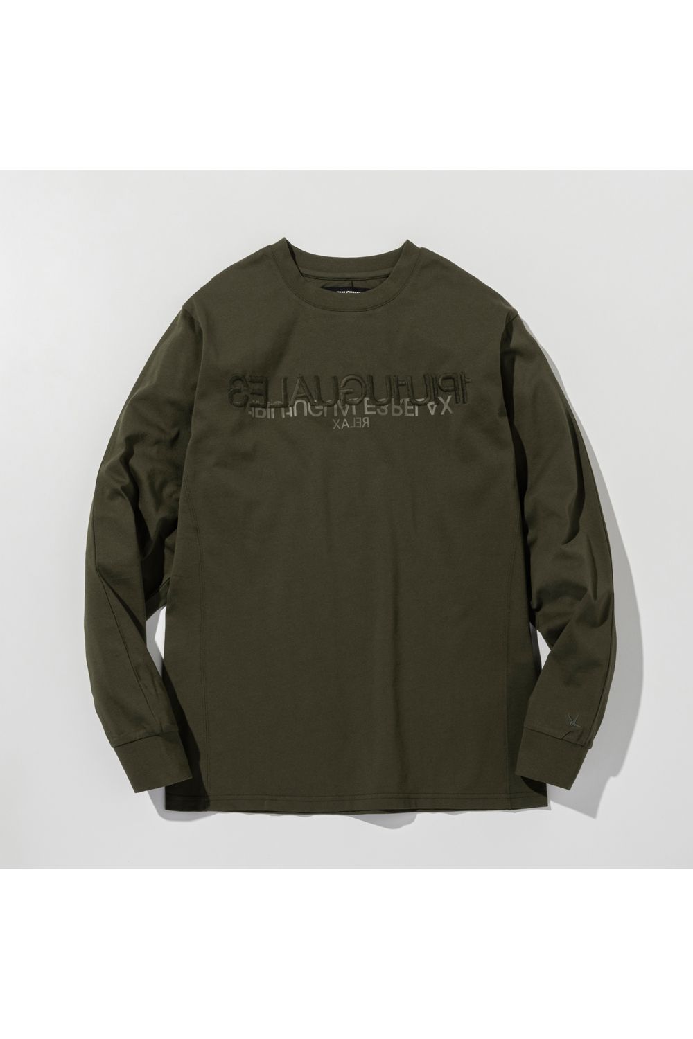 【1PIU1UGUALE3 RELAX】袖ロゴ アップリケ ロングTシャツ 1PIU1UGUALE3 RELAX】袖ロゴアップリケロングTシャツ