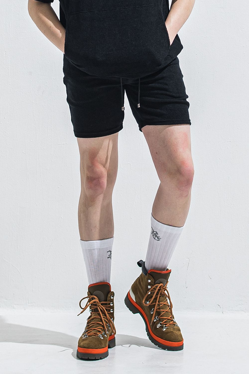 VINTAGE PILE SHORTS / パイル生地 ヴィンテージ風 ショートパンツ (ブラック) (5月中旬入荷予定) ※オーダー締切:2月15日(日)18時