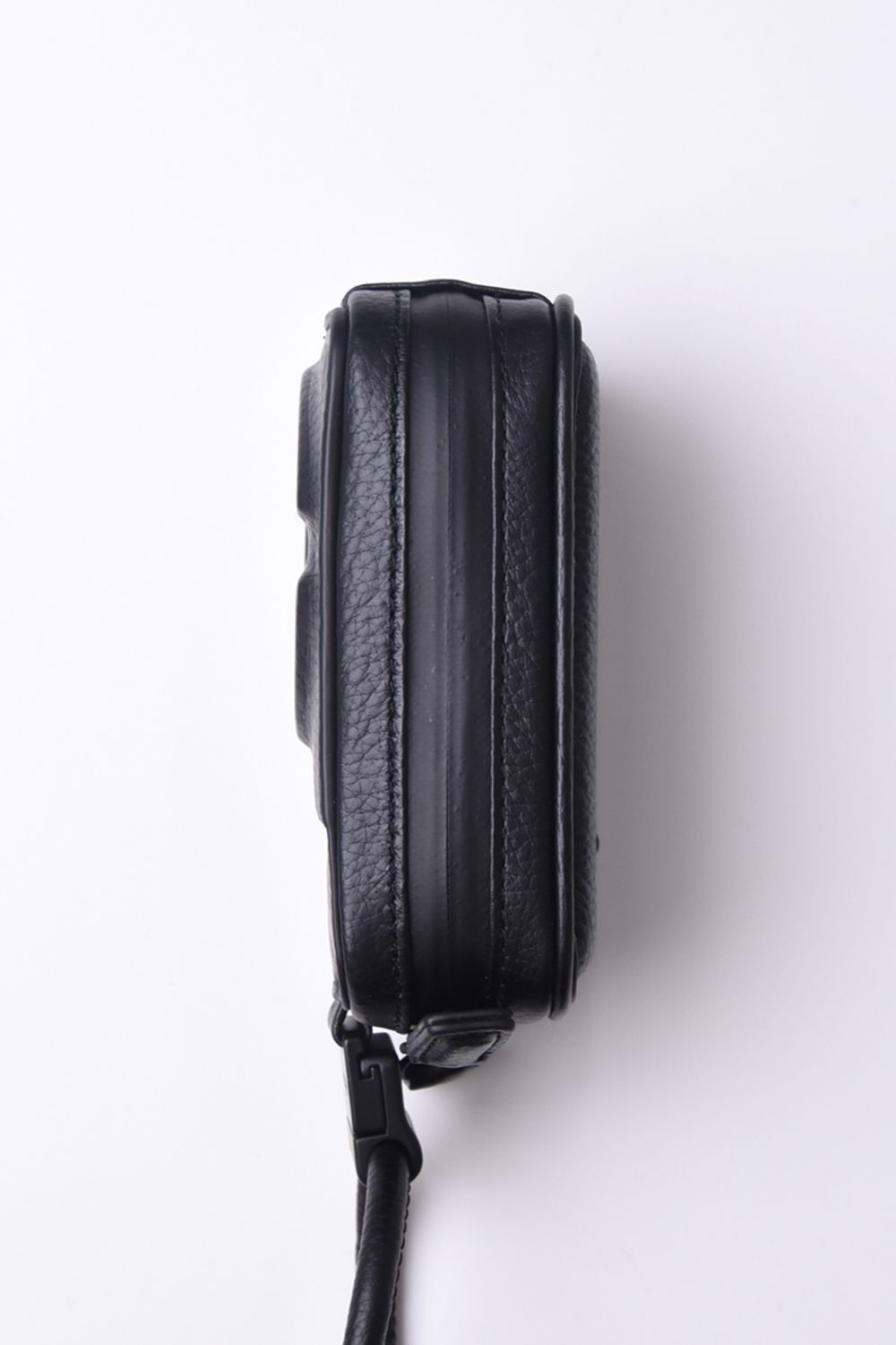 EXCHANGE-SHOULDER-MICROBAG-SET / ストラップ付き MagSafe対応 ショルダーコンポジションマイクロバッグ (ブラック)