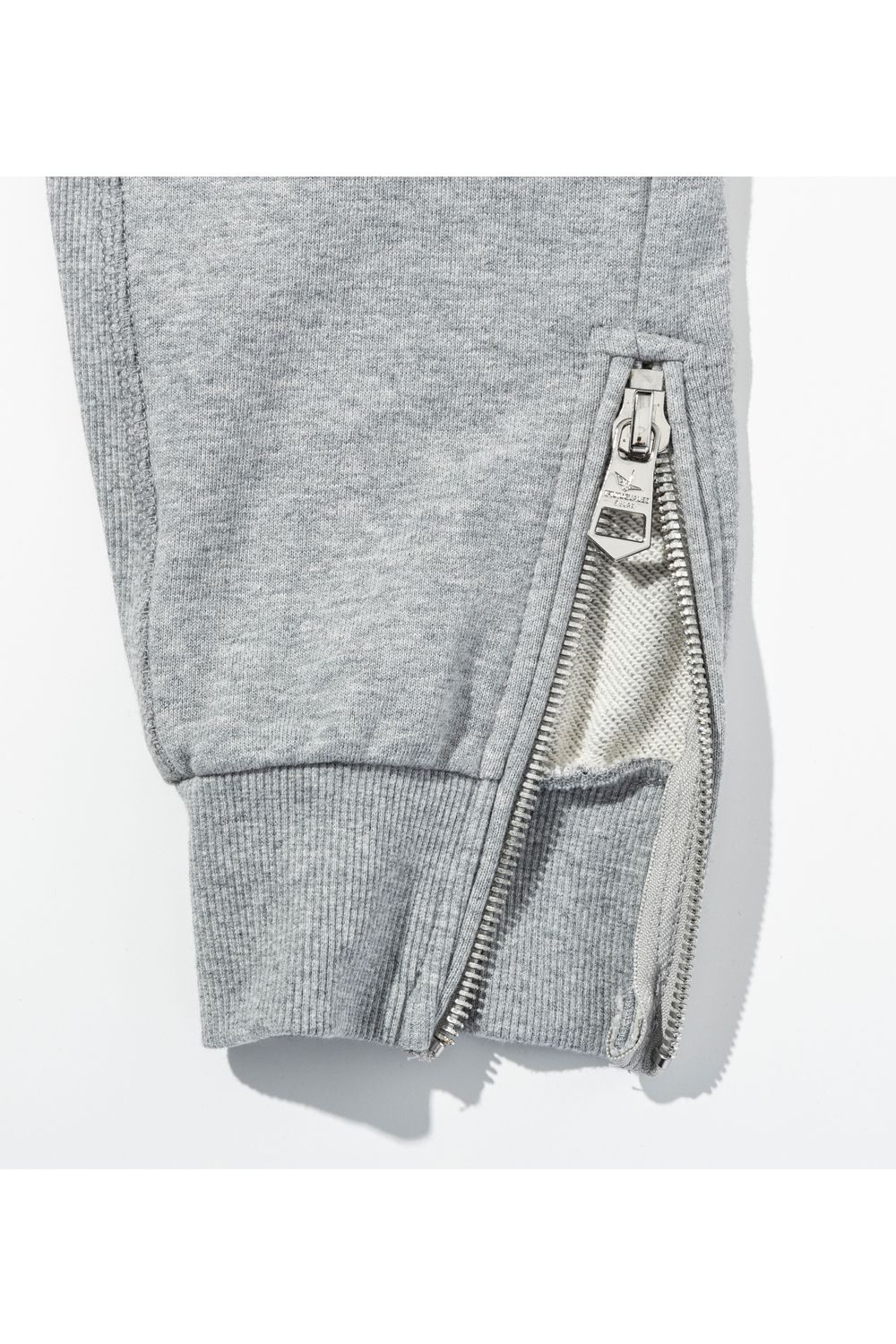 【26SS】 LUXURIOUS ZIP JOGGER PANTS / 裾ファスナー ジョガーパンツ (グレー) (2月上旬入荷予定)