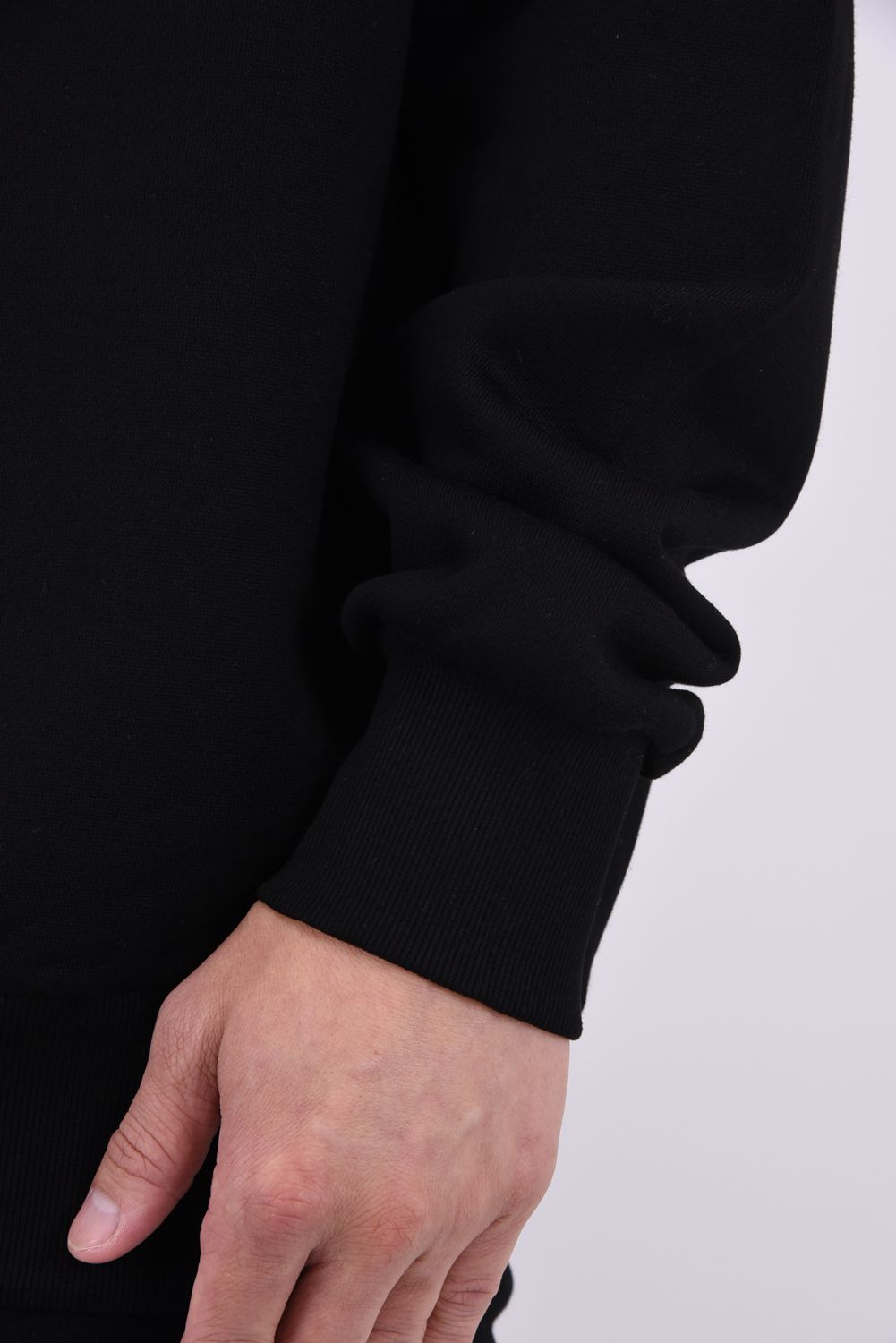 【26AW】 FIDASIO (フィダシオ) / ミニブランドロゴ ドロップショルダー クルーネックスウェット (ブラック)