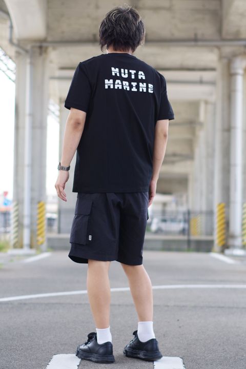 【WITH OR WITHOUT】 カジュアルなスタイルをオールブラックでクールに