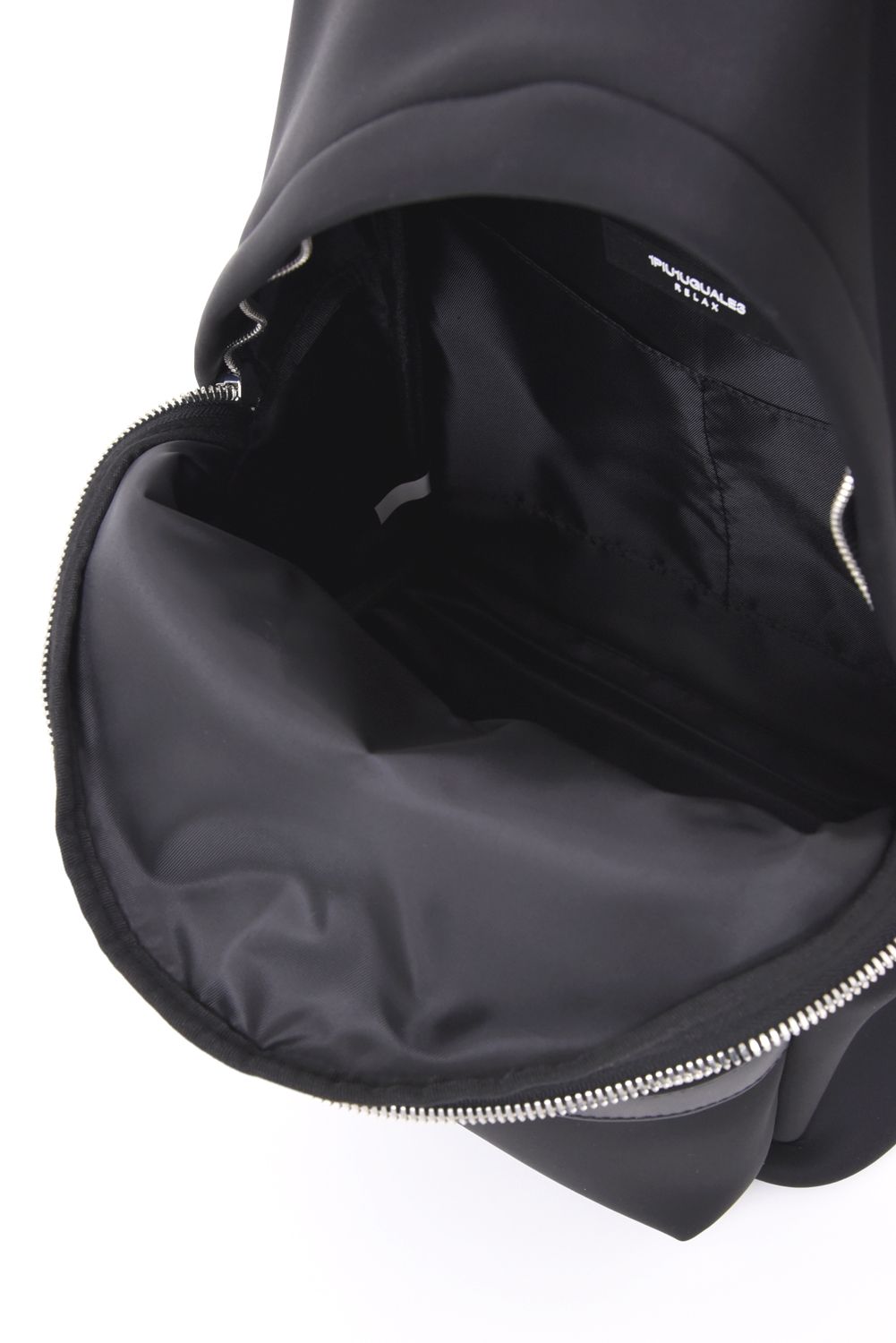 【26AW】 NEOPRENE BIG-ZIP BACKPACK / ネオプレン ビッグジップ バックパック (ブラック)