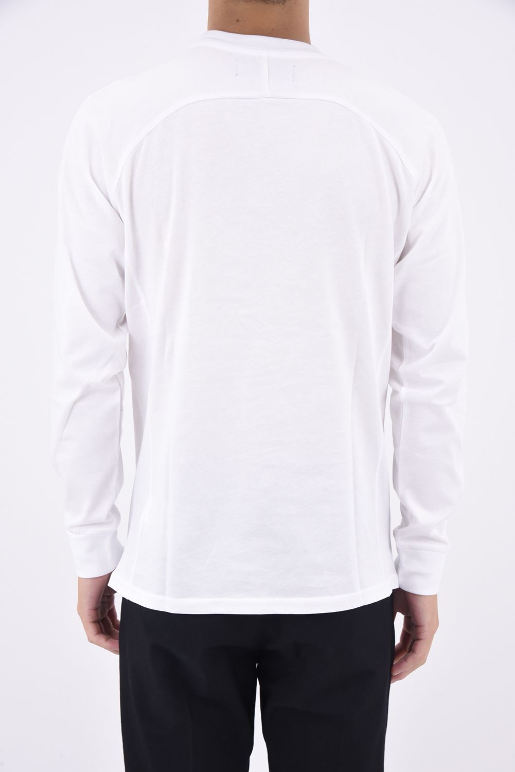 1PIU APPLIQUÉ LONG-SLEEVED T-SHIRT / ボアロゴ 刺繍 ロングTシャツ ホワイト