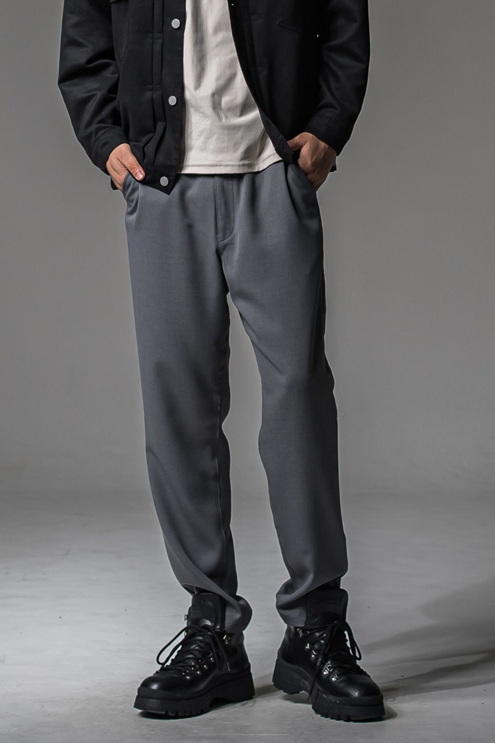 PAT WIDE EASY PANTS / ツイル生地 ワイドテーパード イージースラックス (グレー) (4月中旬入荷予定) ※オーダー締切:2月15日(日)18時