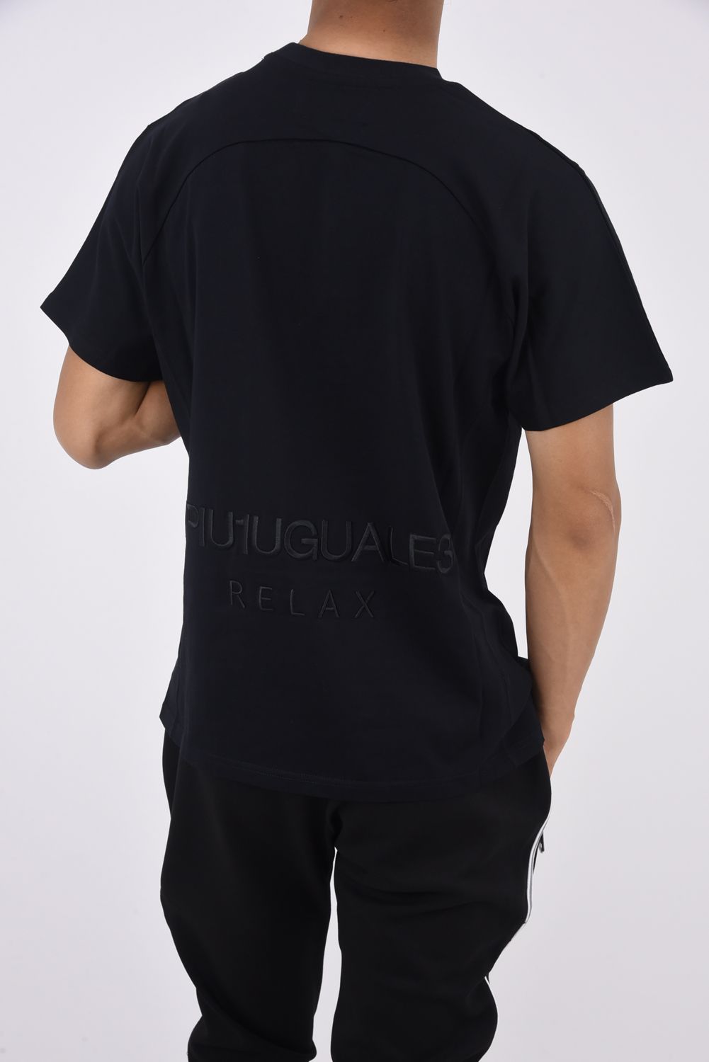 BACK LOGO T-SHIRT / バックロゴ Tシャツ ブラック
