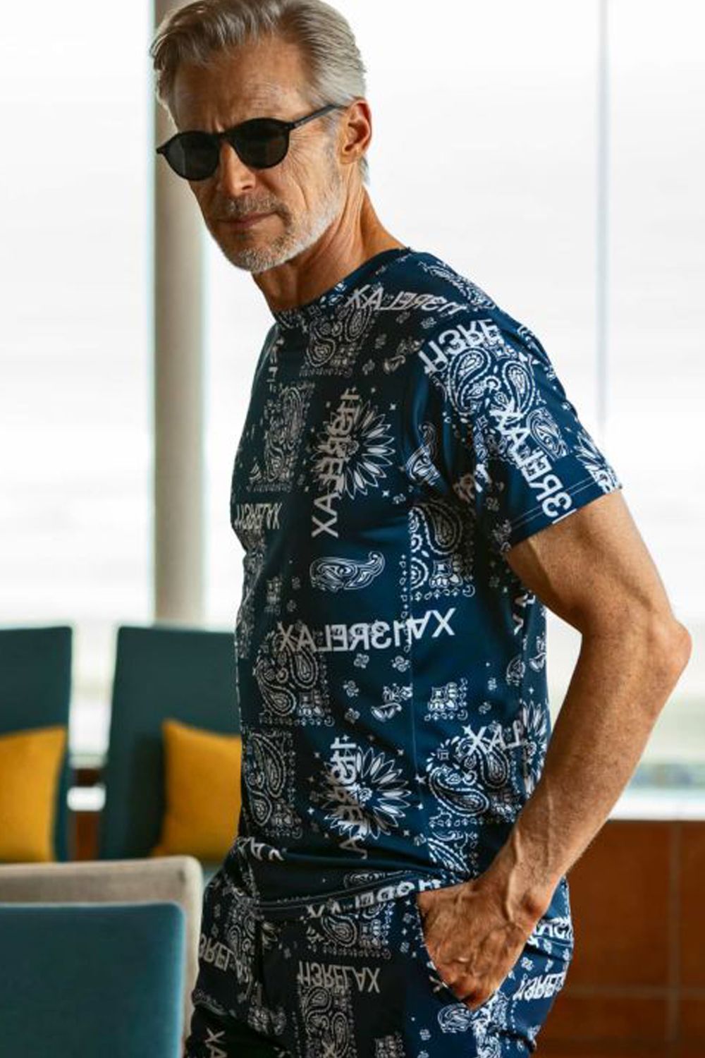 ALOHA PAISLEY T-SHIRTS / ペイズリー柄 半袖ラッシュガード ネイビー