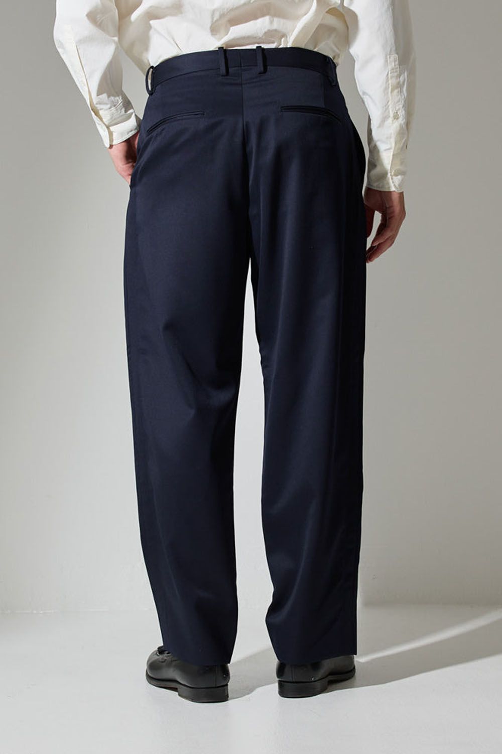 1OUT-PLEATS PANTS WOOL GABARDINE / ウールギャバジン 1アウトプリーツ パンツ ネイビー