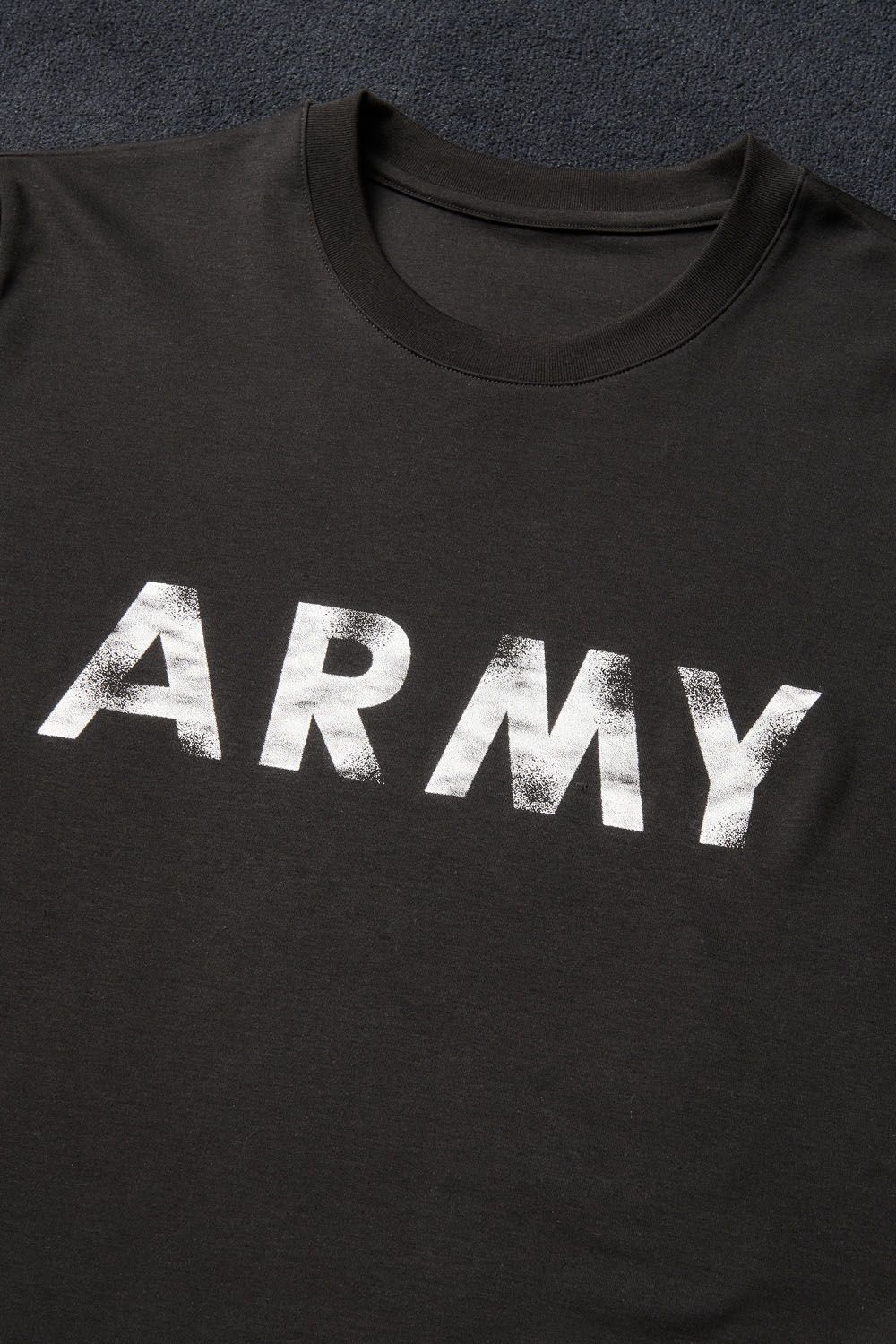 【BLACK MILITARY Vol.19】 VINTAGE LOGO ARMY T-sh BLACK / WHITE (8月頃入荷予定) ※オーダー締切 6/28(水)11:59迄