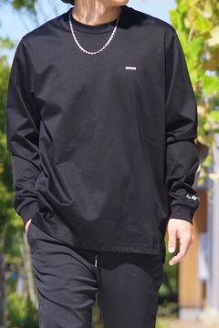 SICADO (シカード) / ロゴ クルーネック 長袖 Tシャツ ブラック