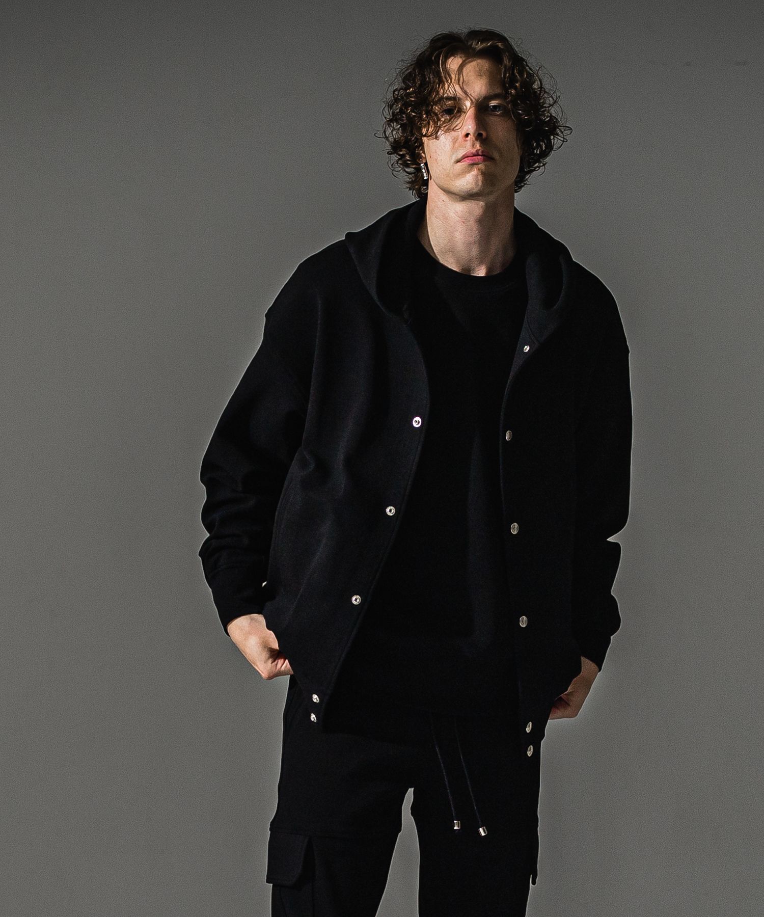 blister Varsity hoodie / ブリスターニット フード付きスタジャン (ブラック) (8月末入荷予定) ※オーダー締切:5月23日(土)17時