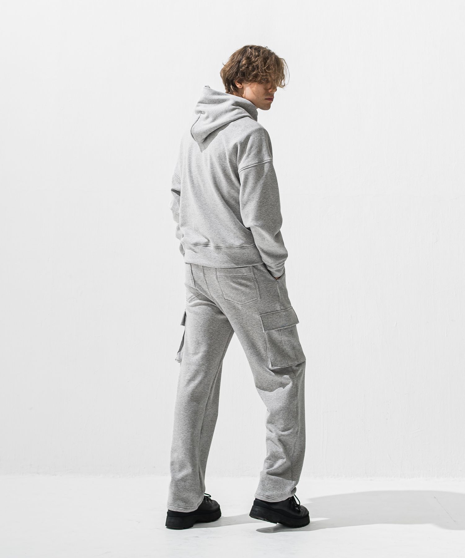 RC VELOURS FLEECE HOODIE / RCレザーワッペン 裏起毛ルーズフーディー (グレー) (11月上旬入荷予定) ※オーダー締切:9月7日(月)17時