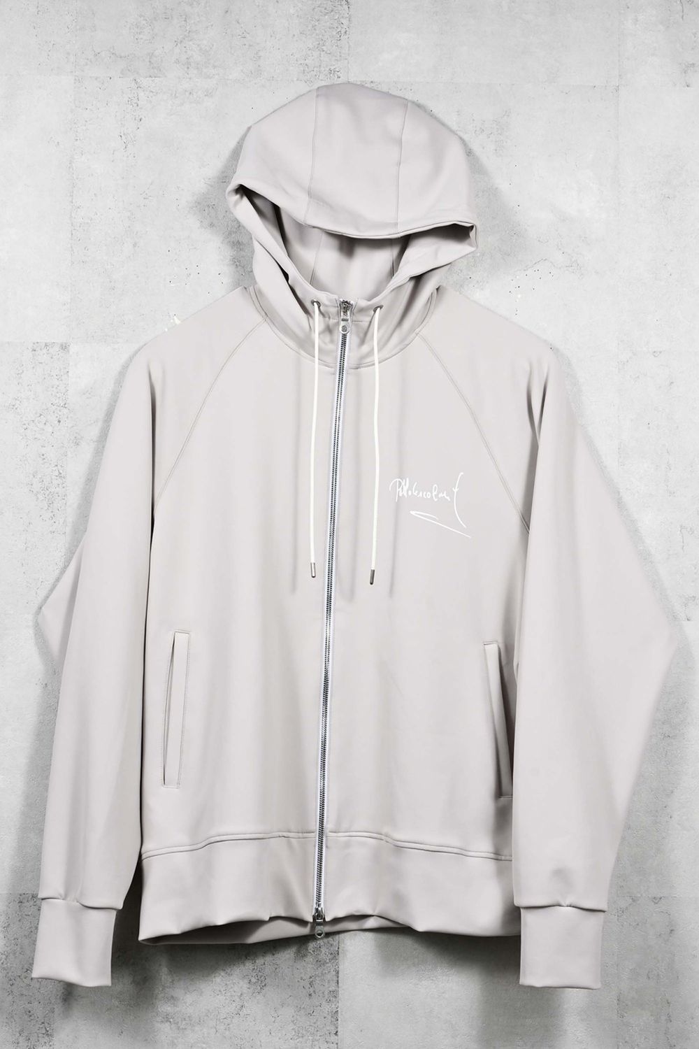 SIGN ZIP HOODIE / サインプリント ジップアップパーカー (グレージュ) (2月上旬入荷予定) ※オーダー締切12/13(土)17:00