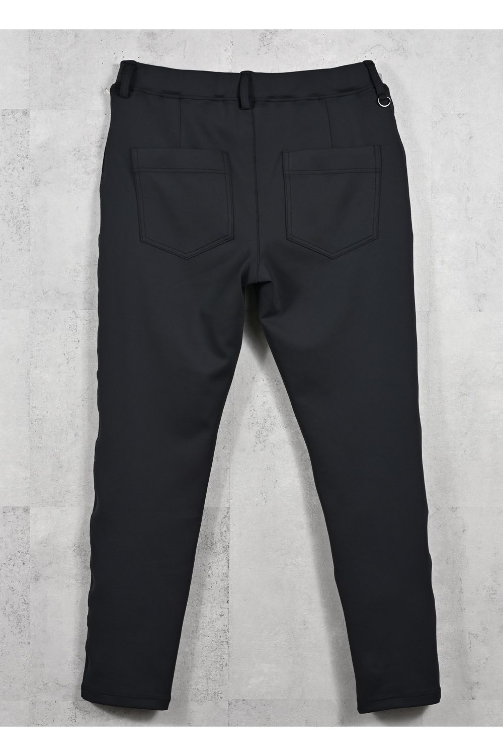 GAVIRIA DB EASY PANTS / ダンボール素材 接触冷感 エコレザーコインポケット スラックス型イージーパンツ (ブラック) (3月中旬入荷予定) ※オーダー締切12/13(土)17:00